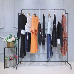 隆重登場 時尚大氣經典時裝風格 - 19新款品牌女裝折扣衣世界批發走份